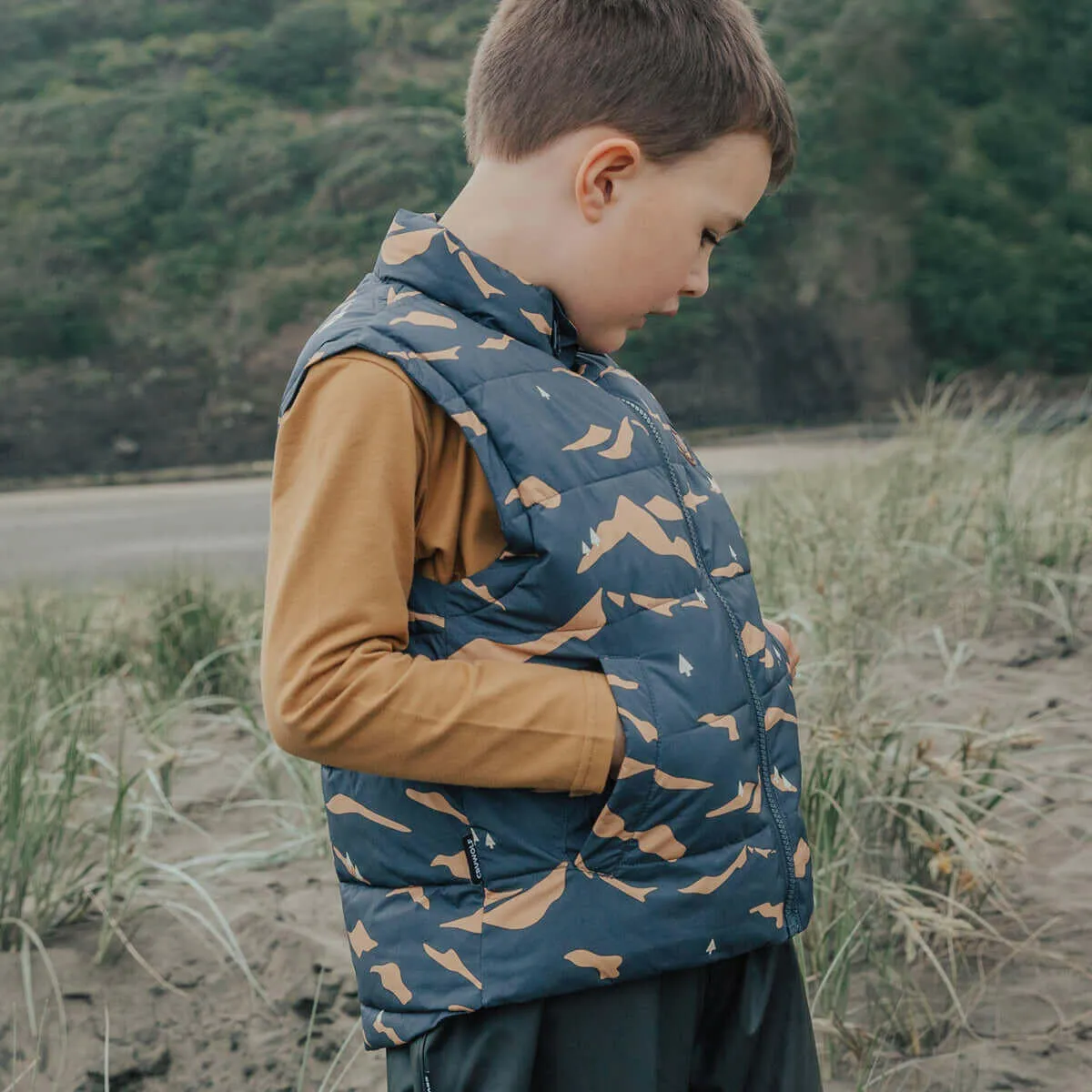 Crywolf Reversible Vest Great Outdoors