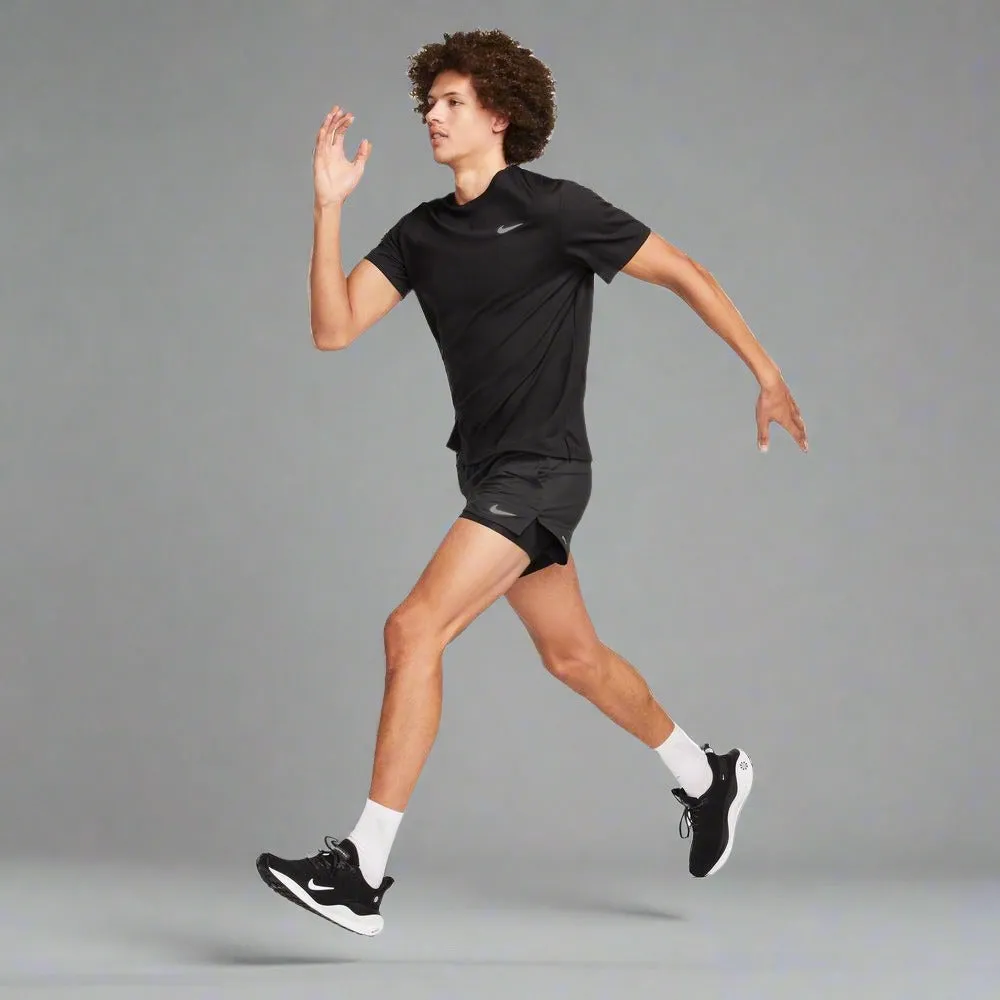 Mens Stride Dri-FIT 5 Inch 2-in-1 Running Shorts - Black